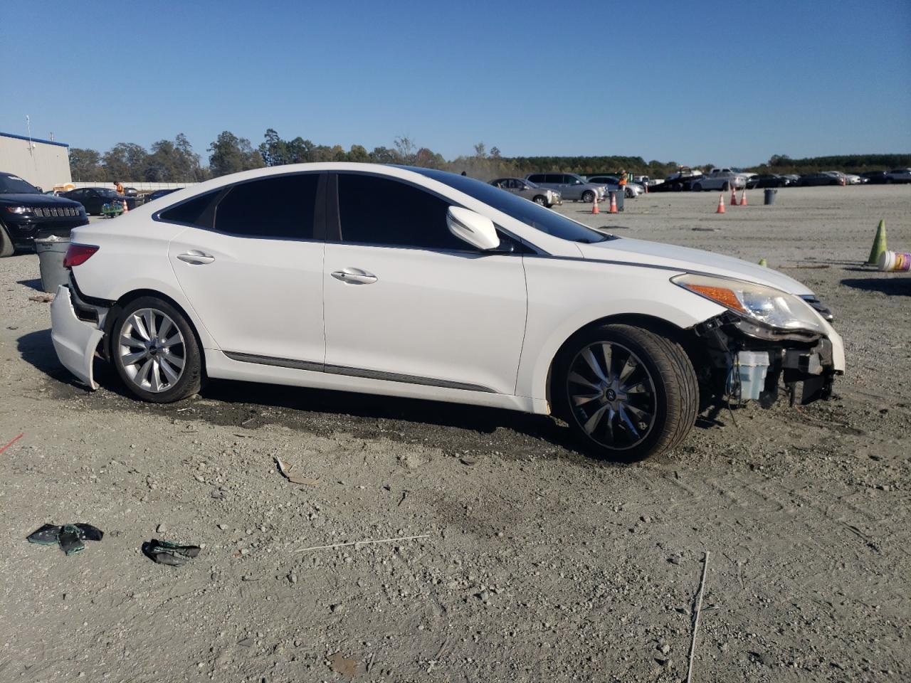 2016 HYUNDAI Azera