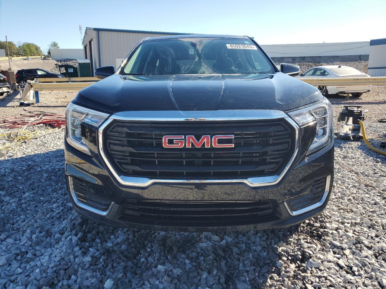 2023 GMC Terrain