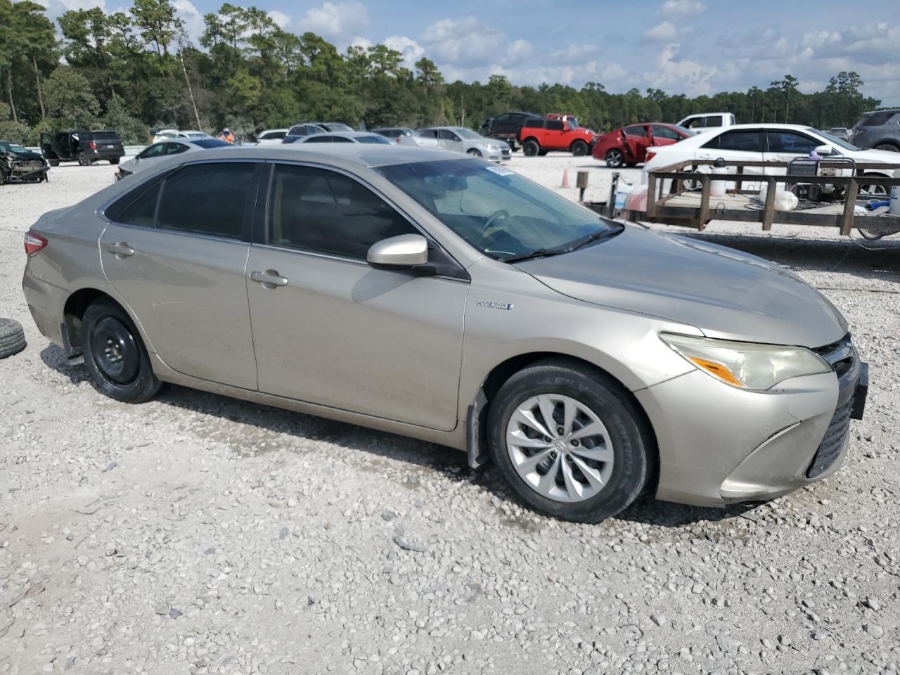 2015 TOYOTA CAMRY