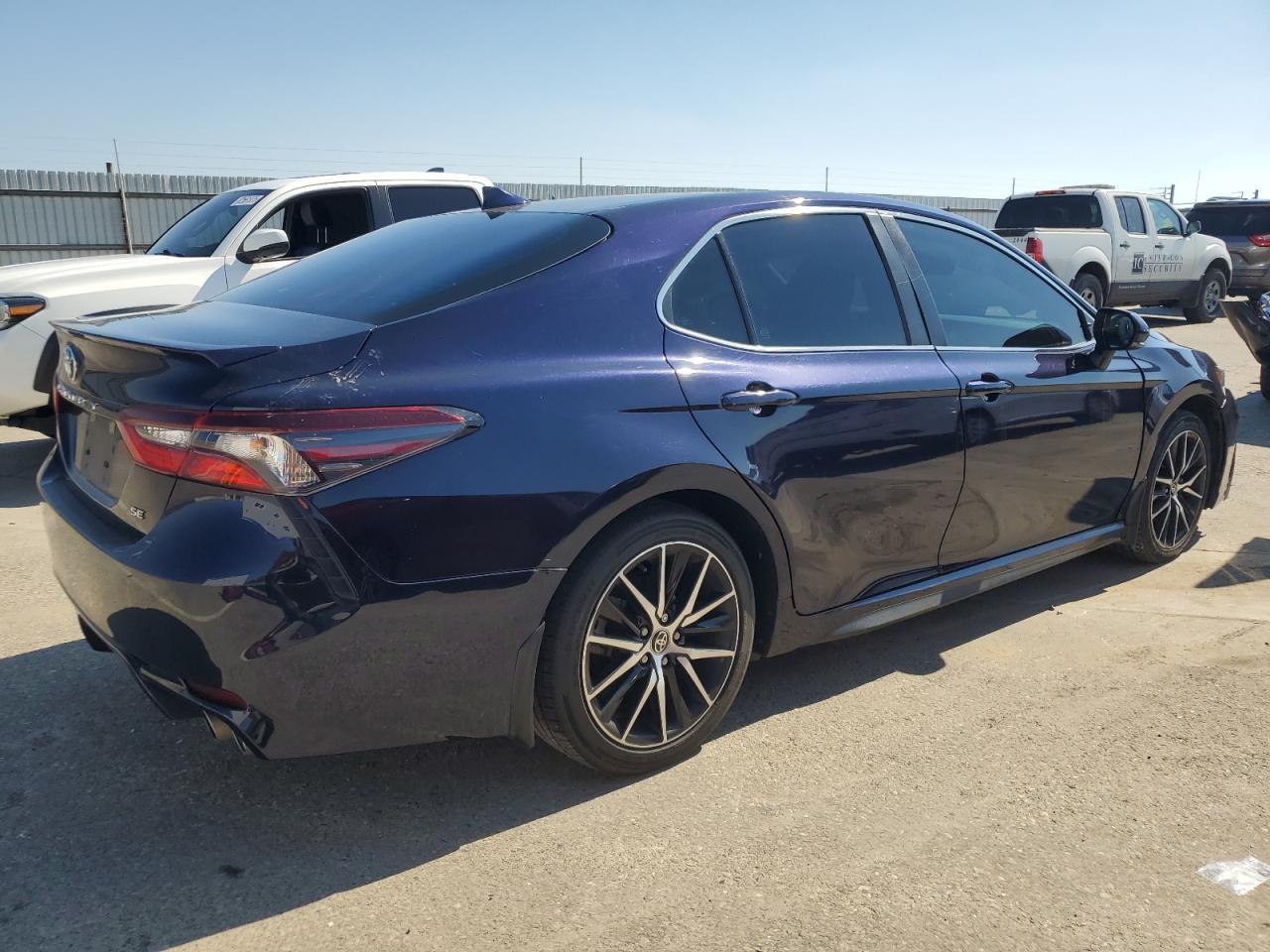 2022 TOYOTA CAMRY