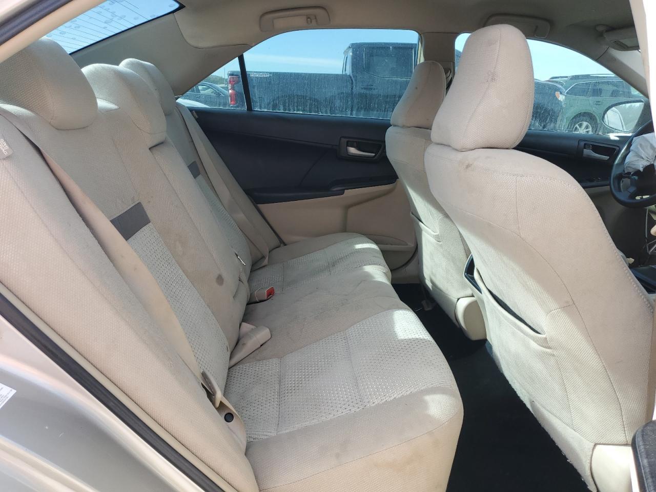 2014 TOYOTA CAMRY