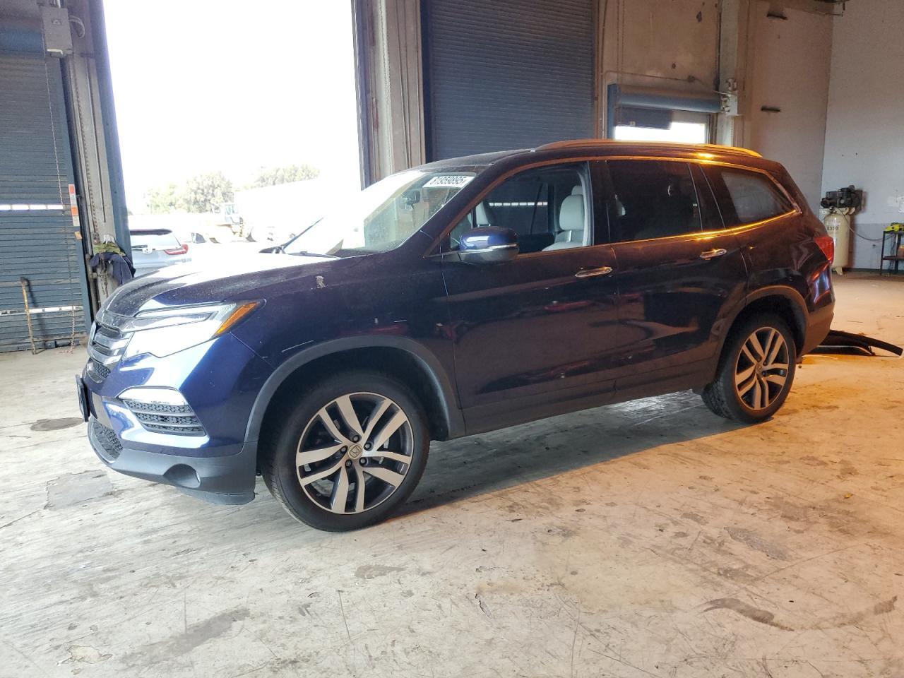 2017 HONDA PILOT