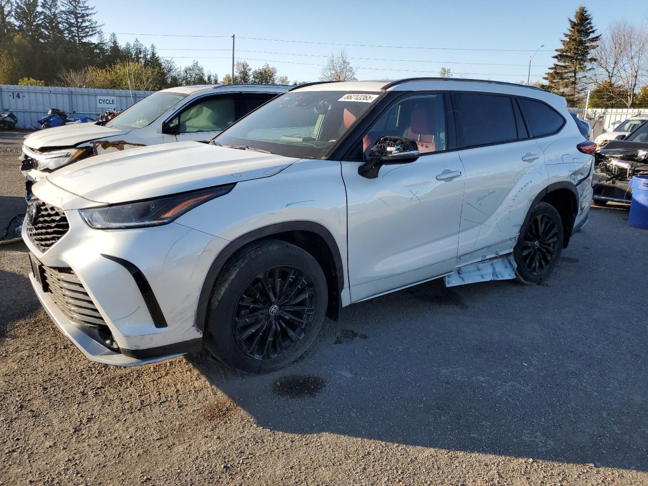 2023 TOYOTA HIGHLANDER