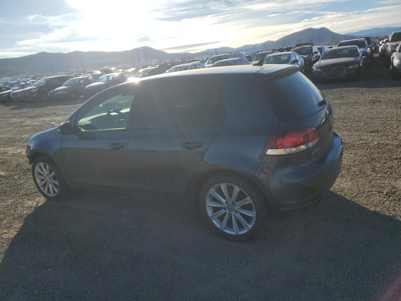 2012 VOLKSWAGEN GOLF
