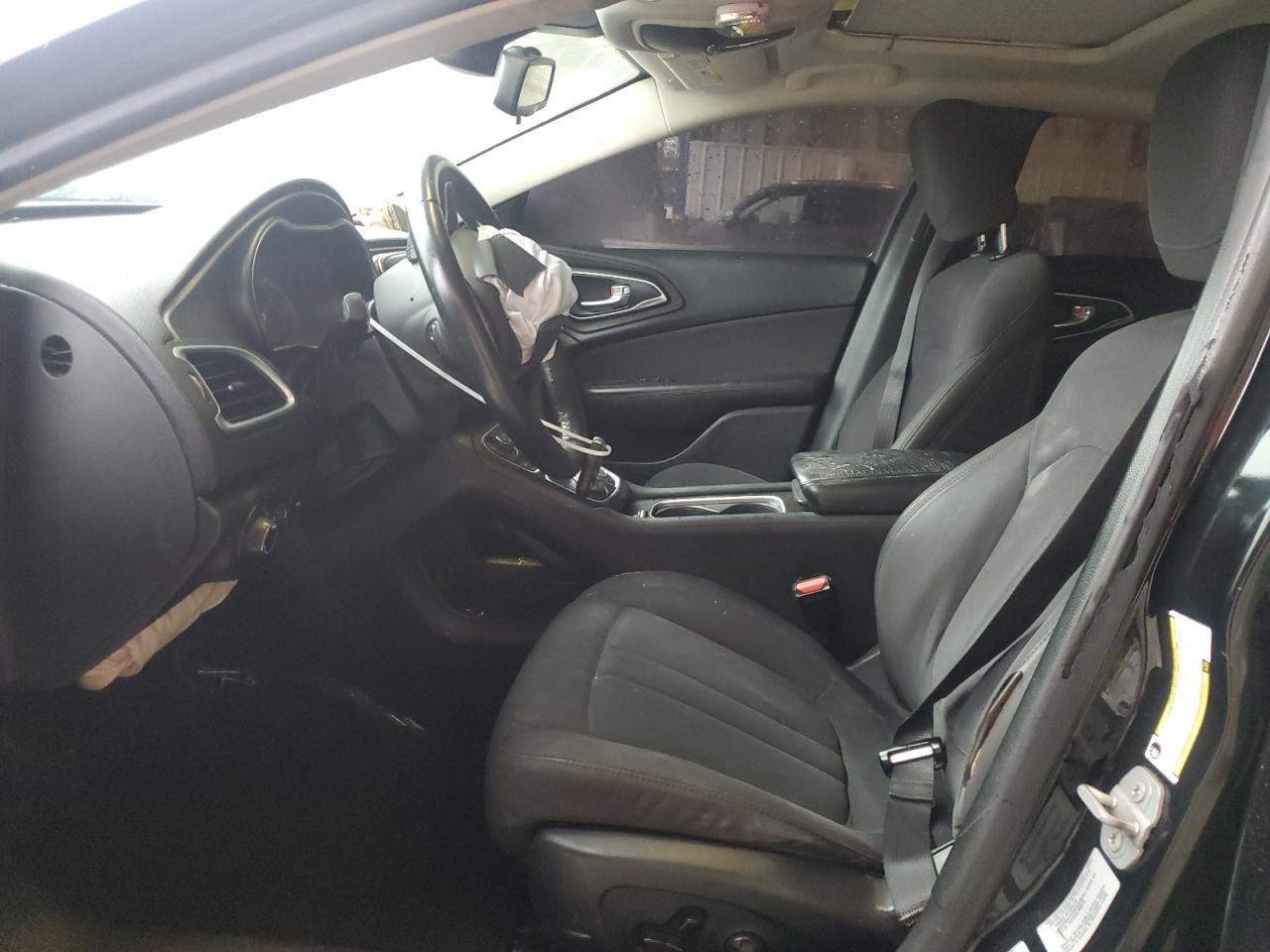2015 CHRYSLER 200