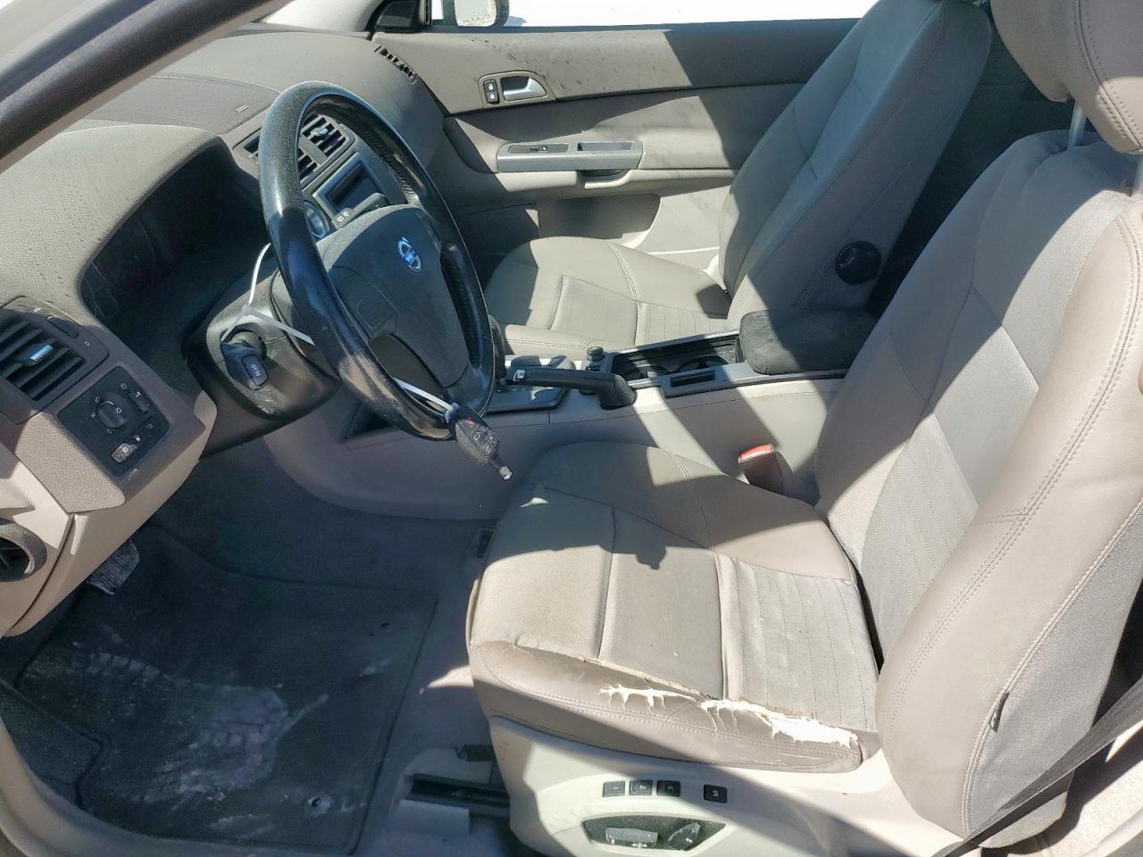 2009 VOLVO C30