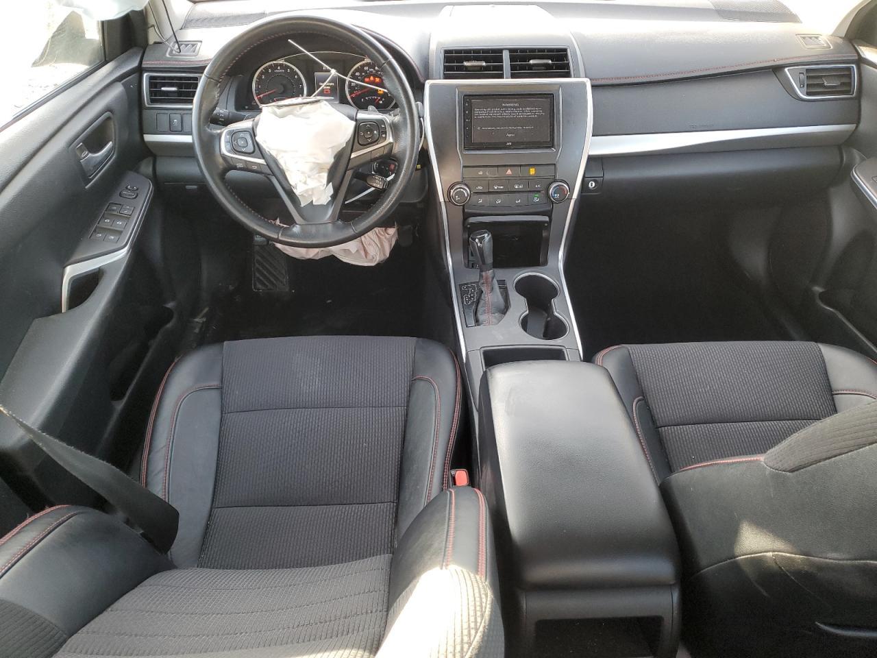 2016 TOYOTA CAMRY