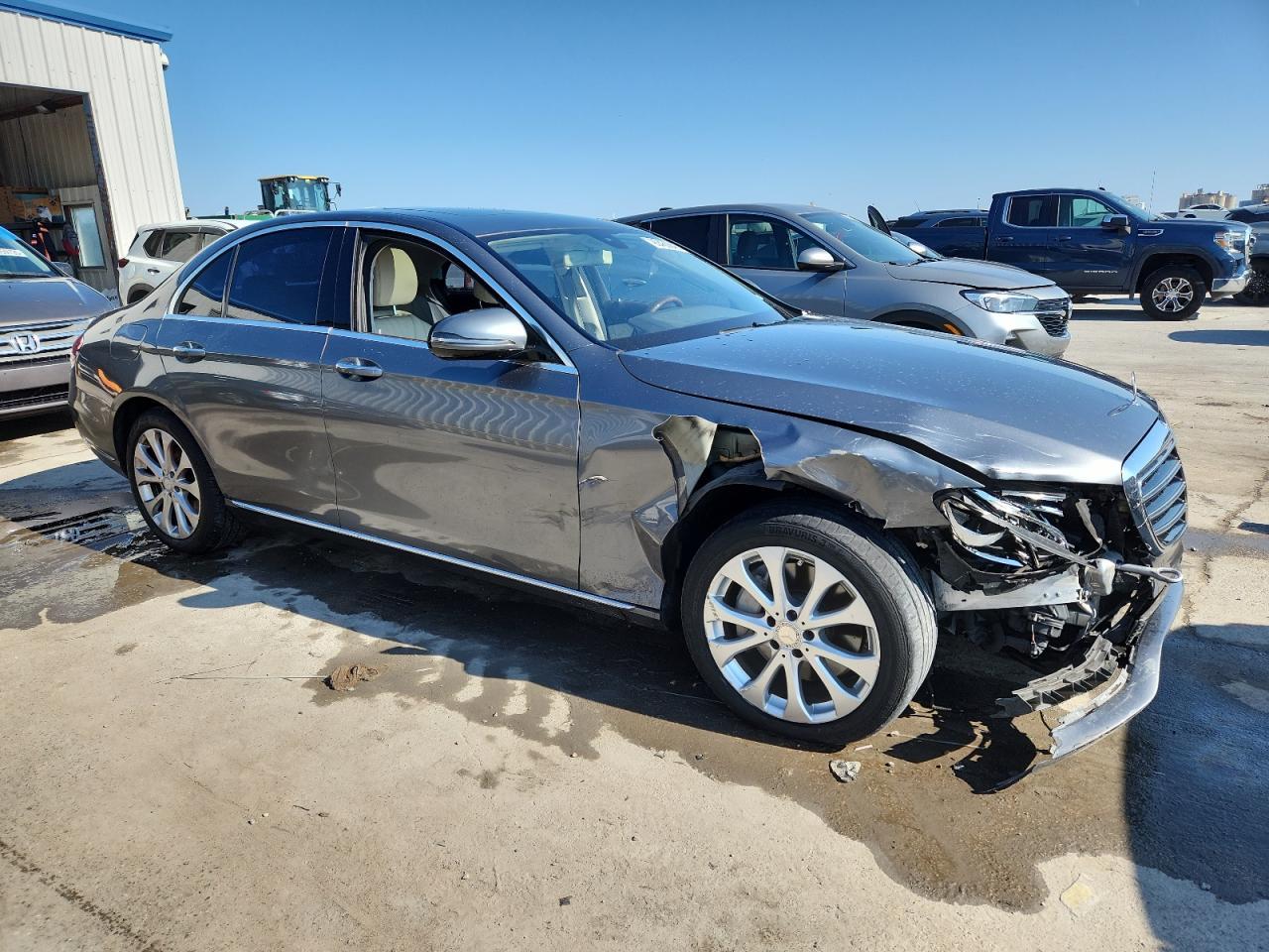 2017 MERCEDES-BENZ E-Class
