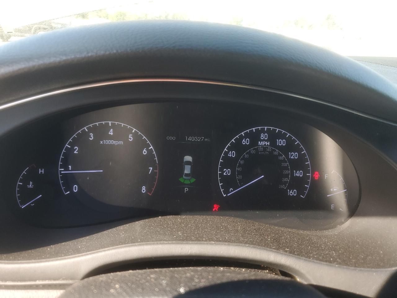 2013 HYUNDAI GENESIS