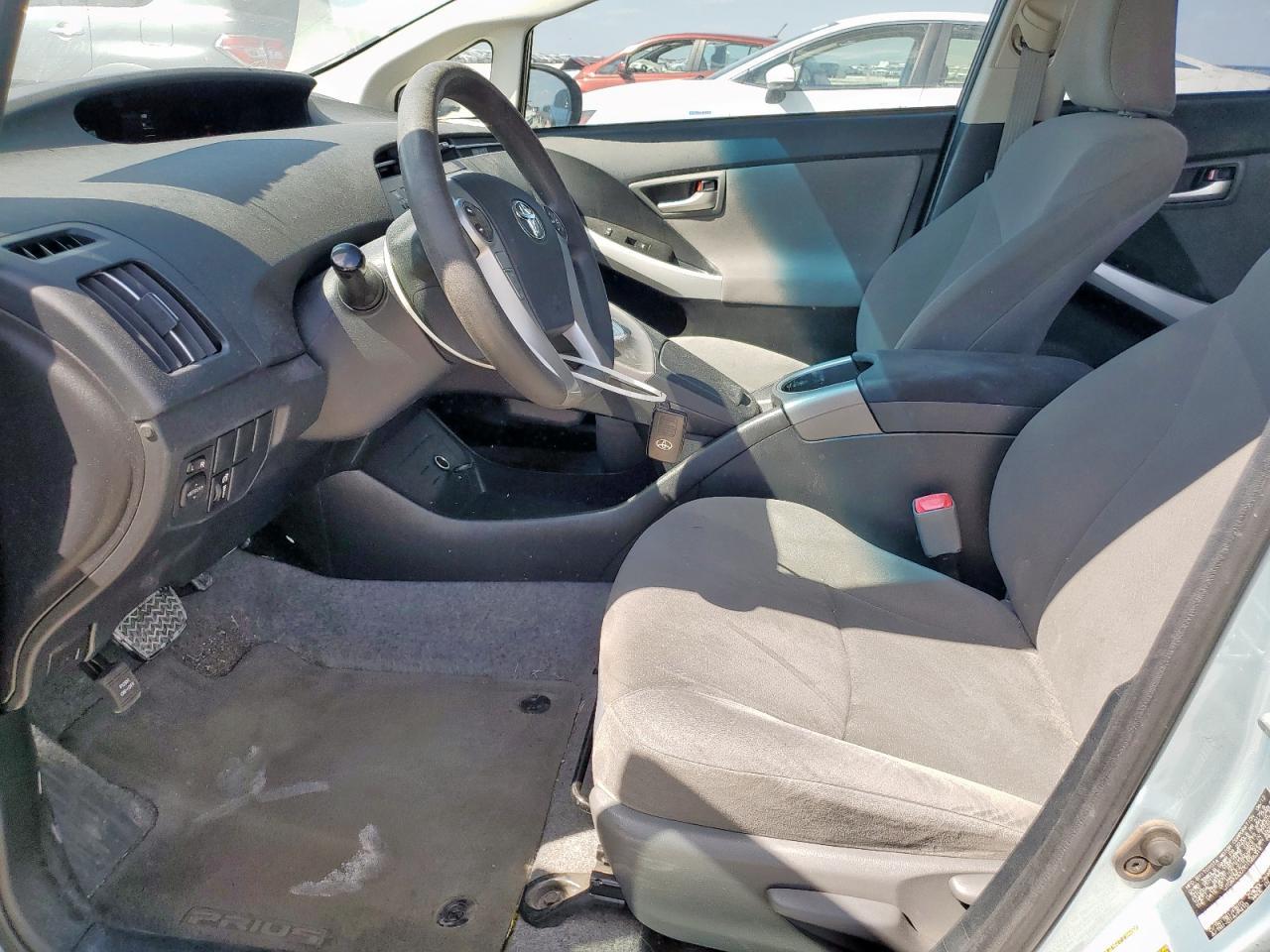 2012 TOYOTA PRIUS