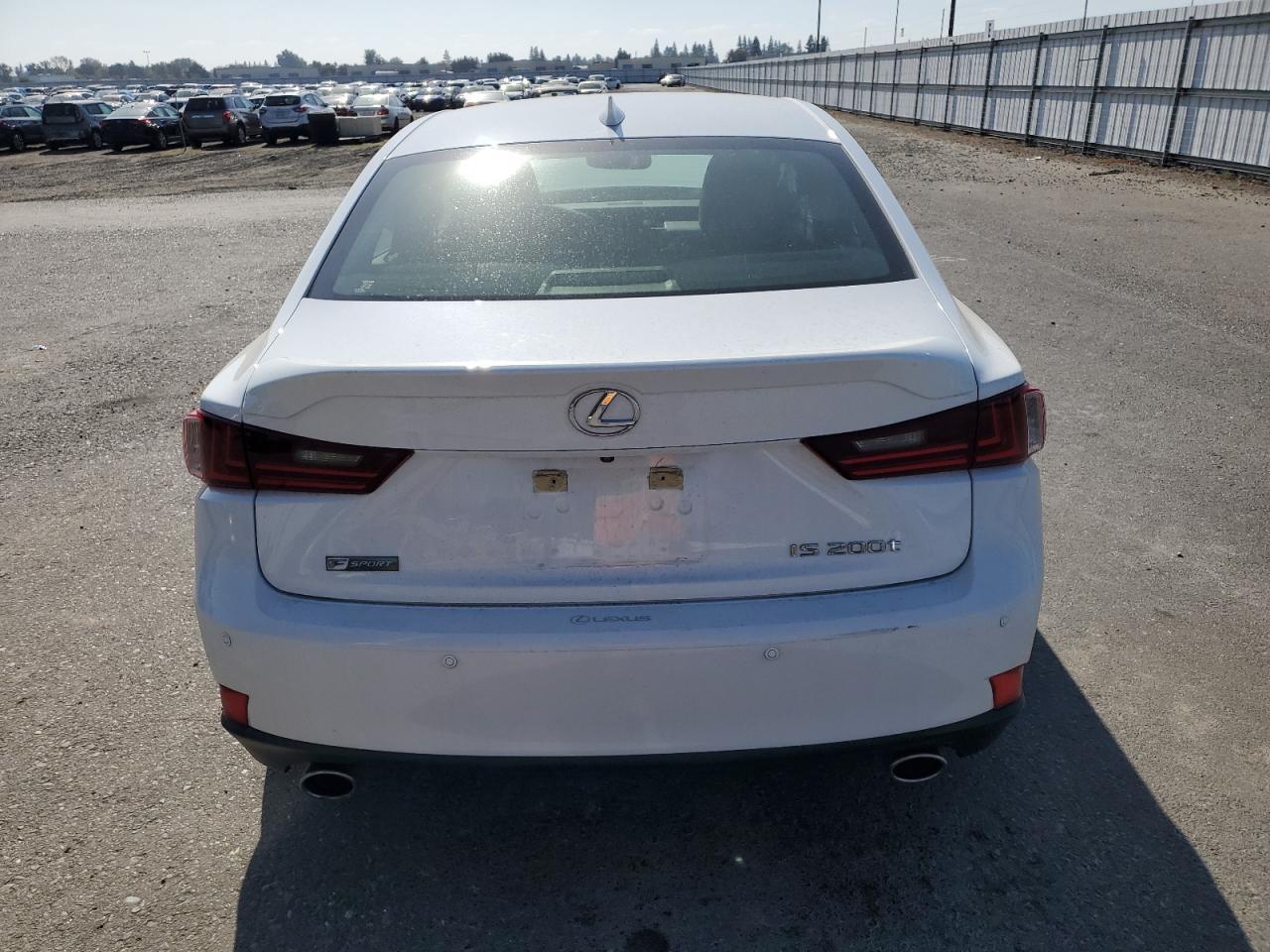 2016 LEXUS IS 200t