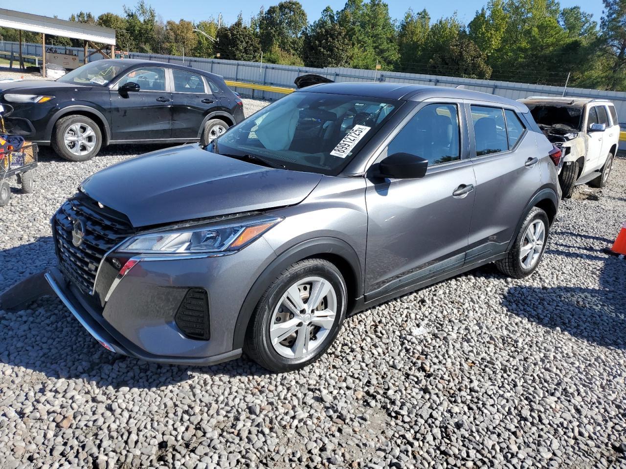 2021 NISSAN KICKS