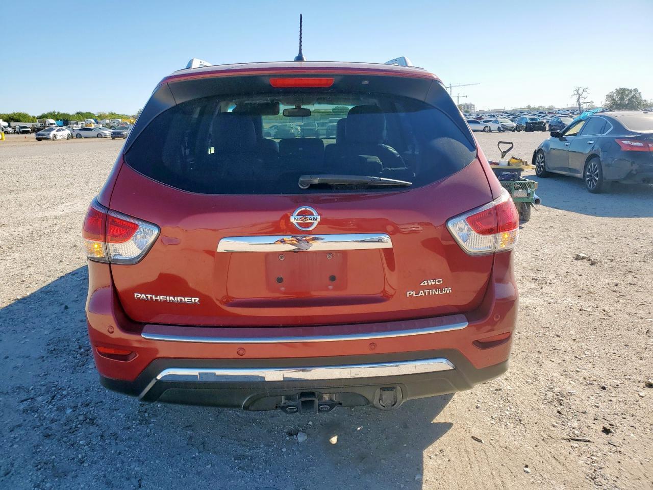 2015 NISSAN PATHFINDER