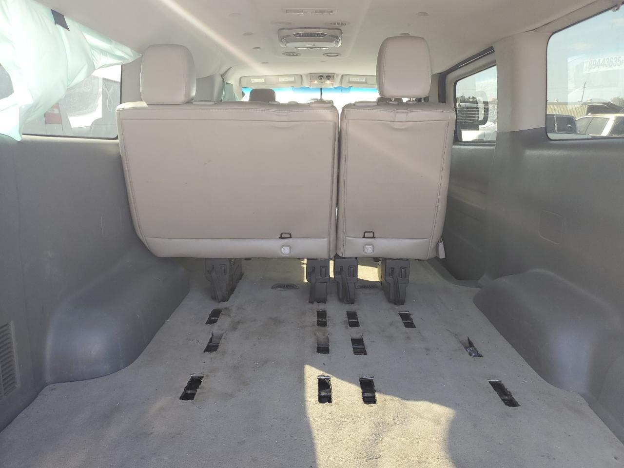2015 NISSAN Nv