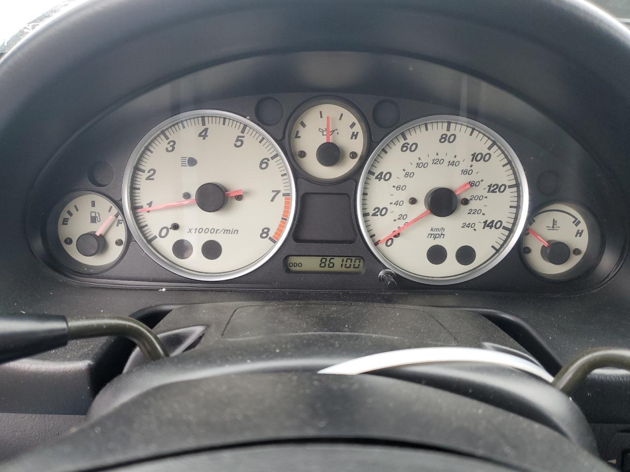 2004 MAZDA MX-5 Miata