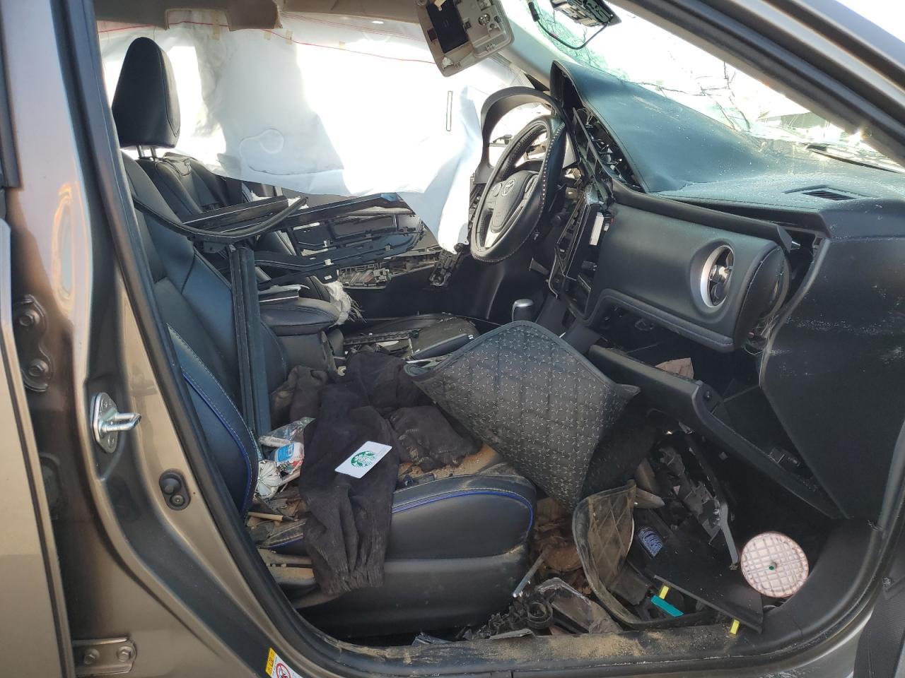 2019 TOYOTA COROLLA