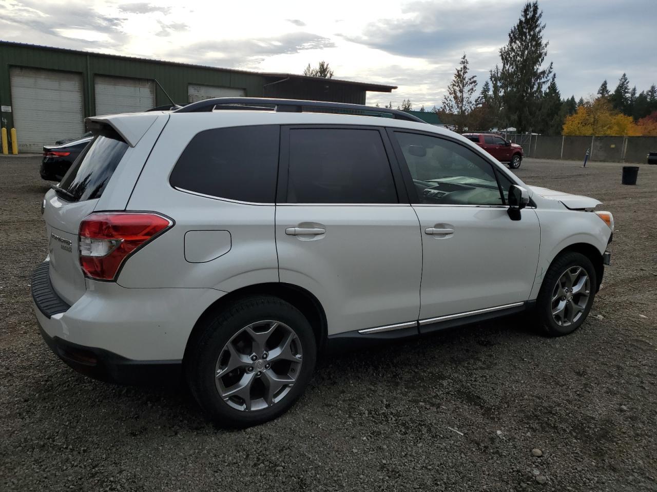 2015 SUBARU FORESTER