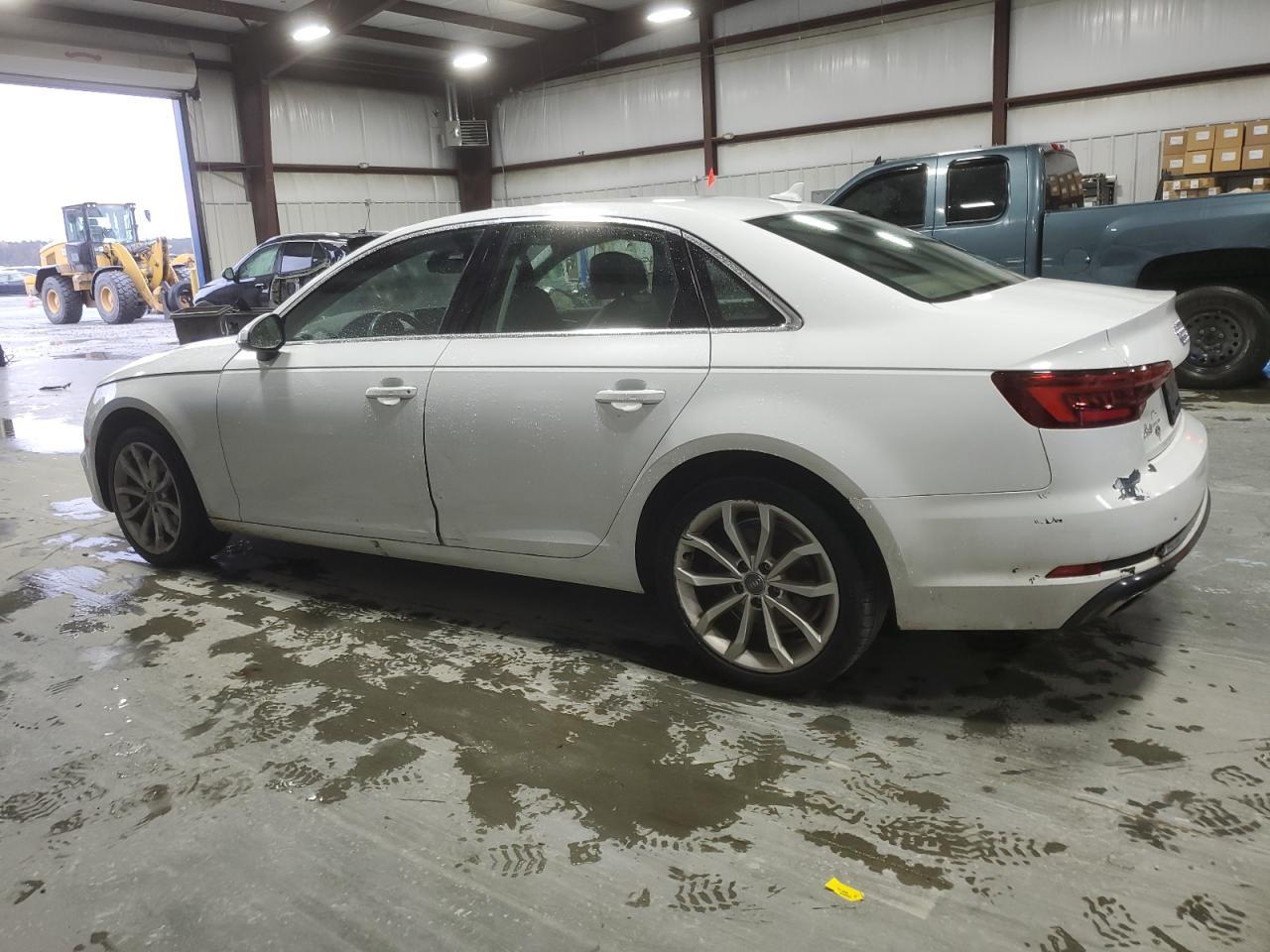 2019 AUDI A4