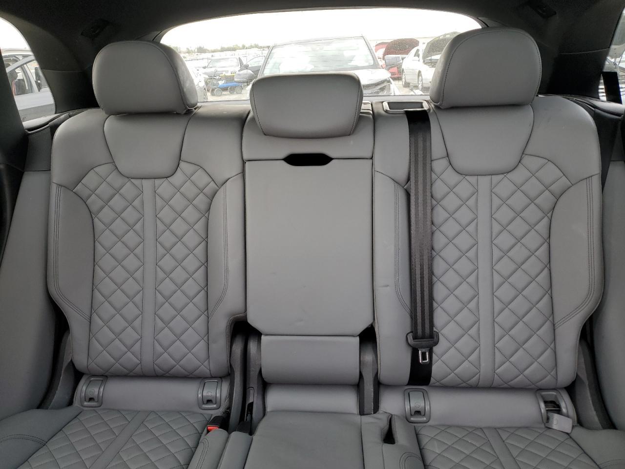 2019 AUDI SQ5