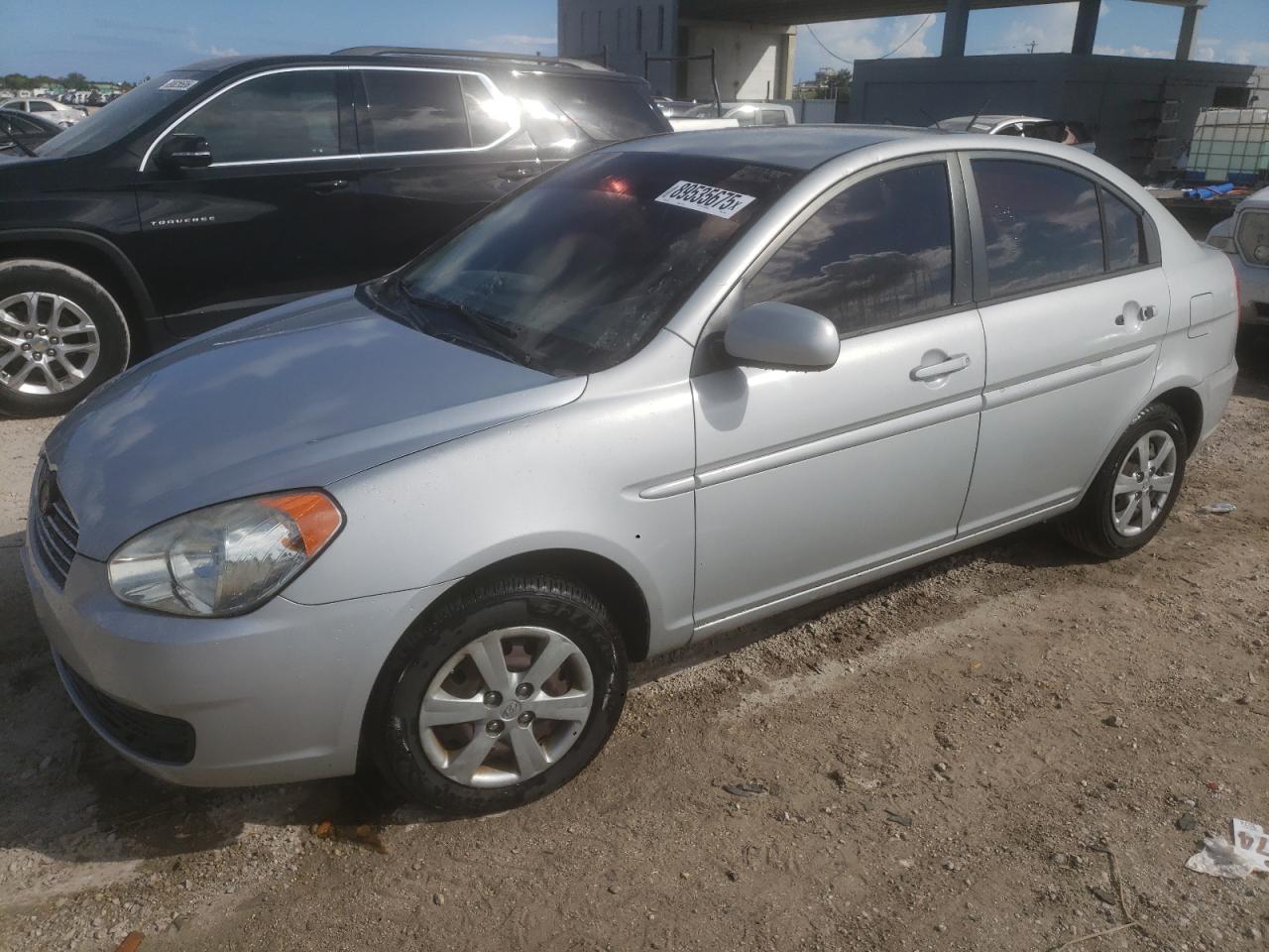 2011 HYUNDAI ACCENT