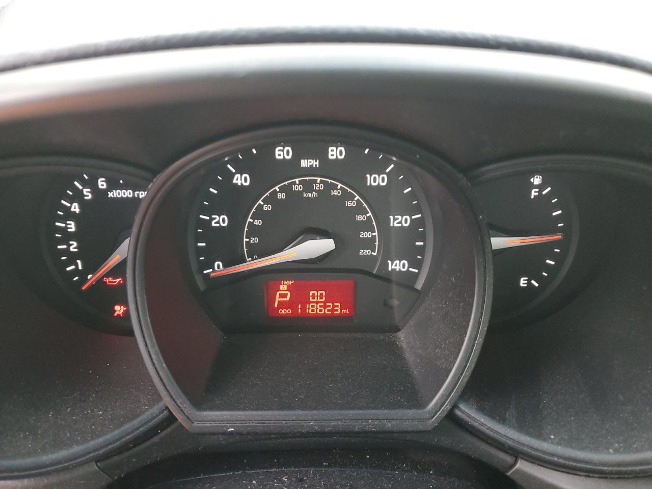 2013 KIA RIO