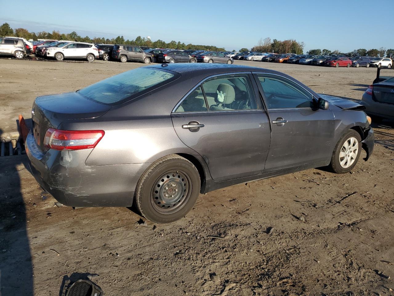 2011 TOYOTA CAMRY