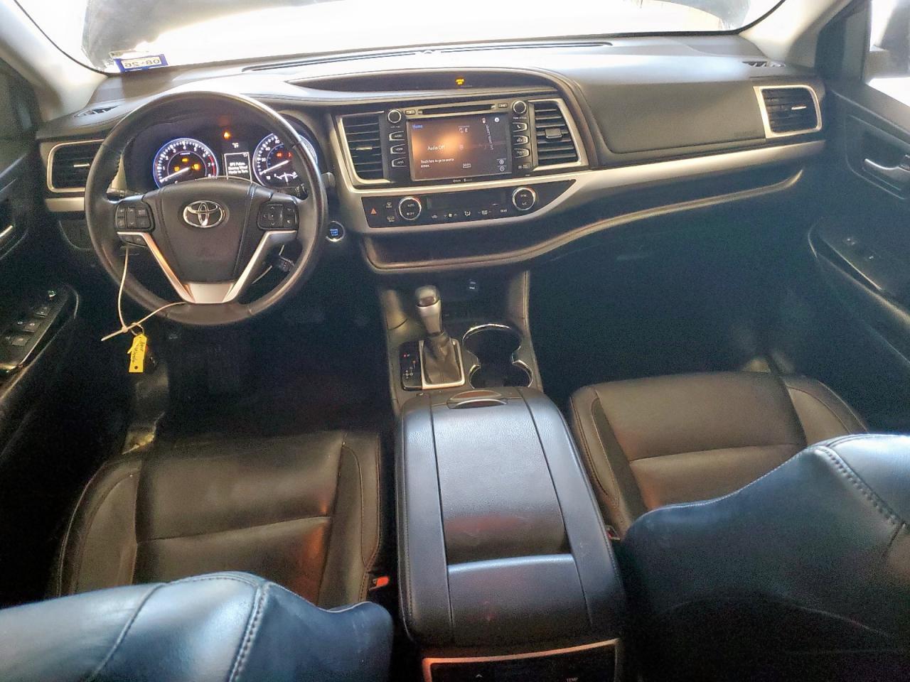 2015 TOYOTA HIGHLANDER
