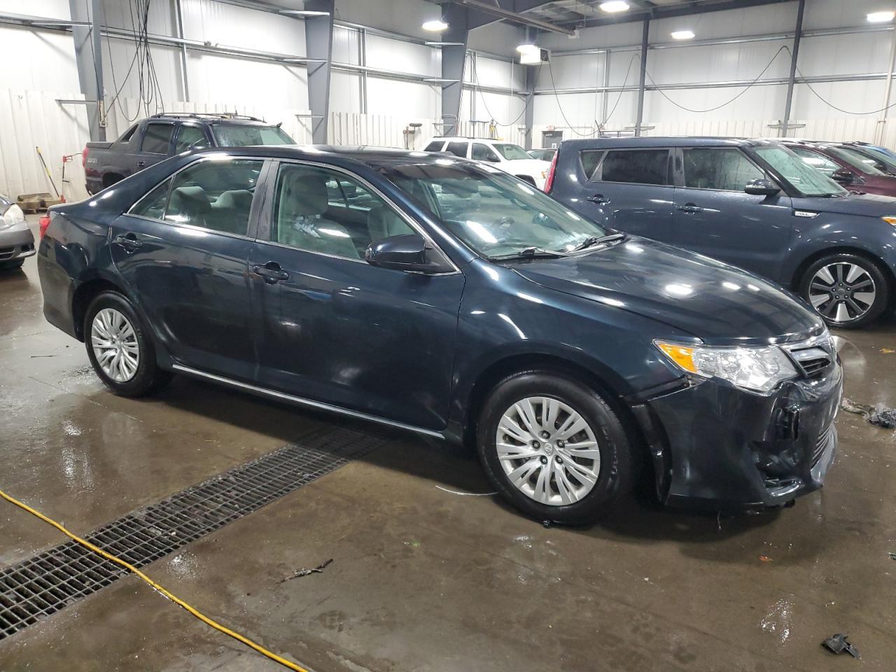 2013 TOYOTA CAMRY