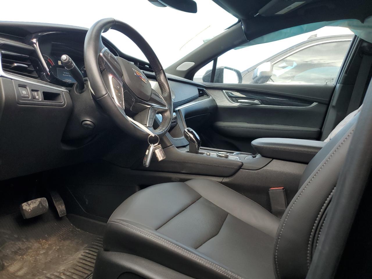 2024 CADILLAC XT5
