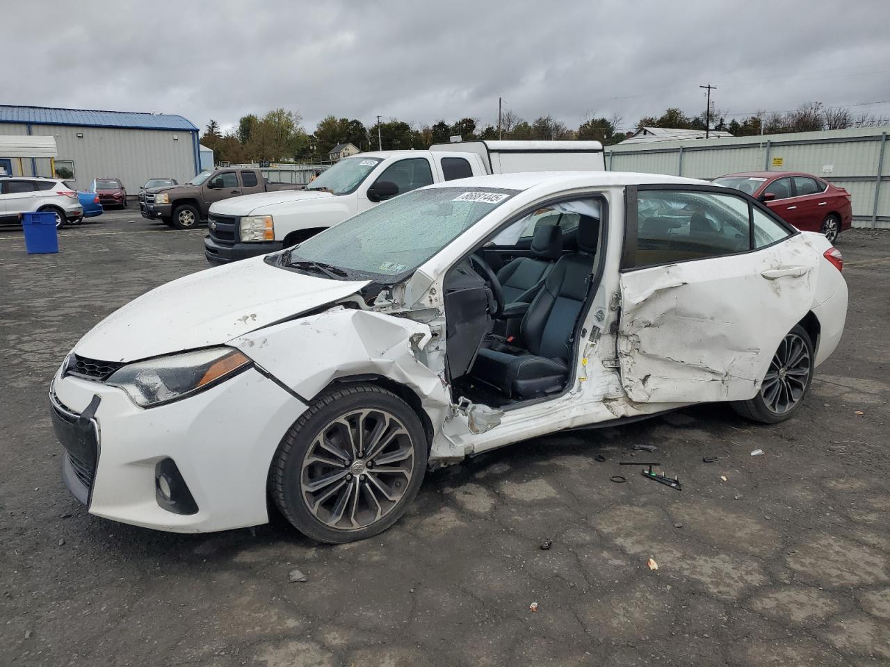 2014 TOYOTA COROLLA