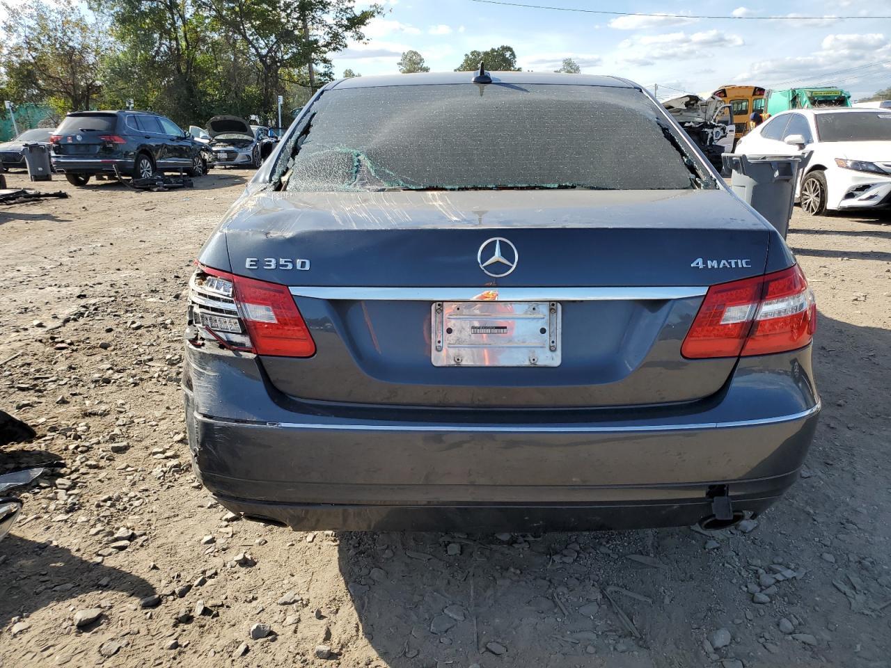 2012 MERCEDES-BENZ E-Class