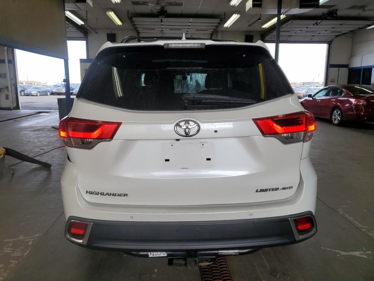 2019 TOYOTA HIGHLANDER