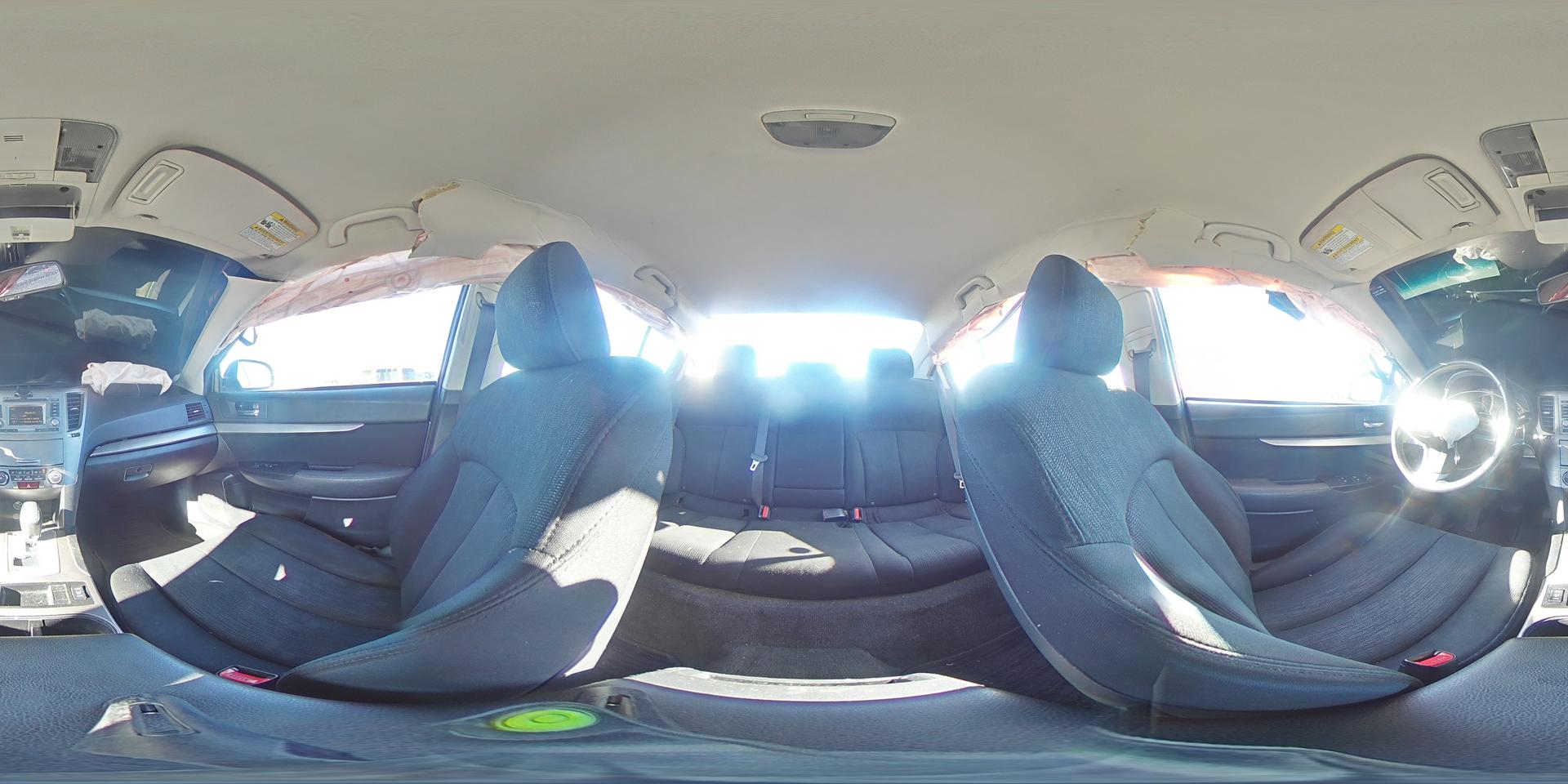 2014 SUBARU Legacy