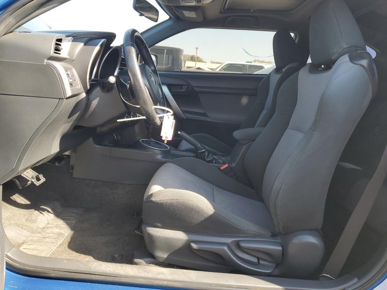 2015 TOYOTA SCION