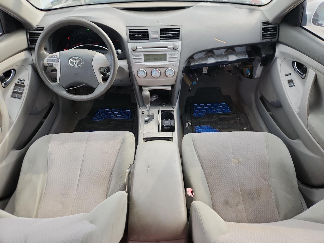 2011 TOYOTA CAMRY