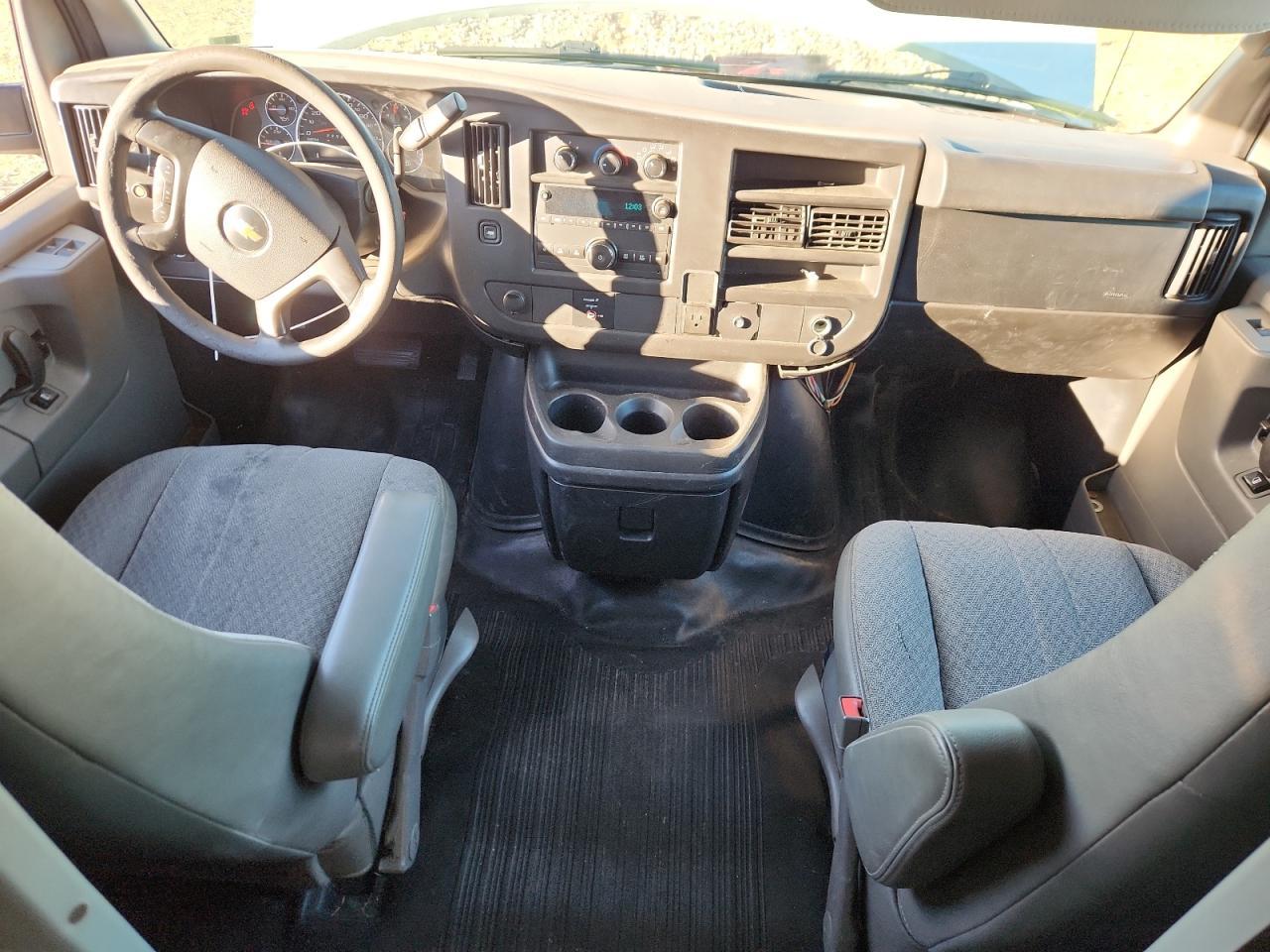 2015 CHEVROLET EXPRESS 2500