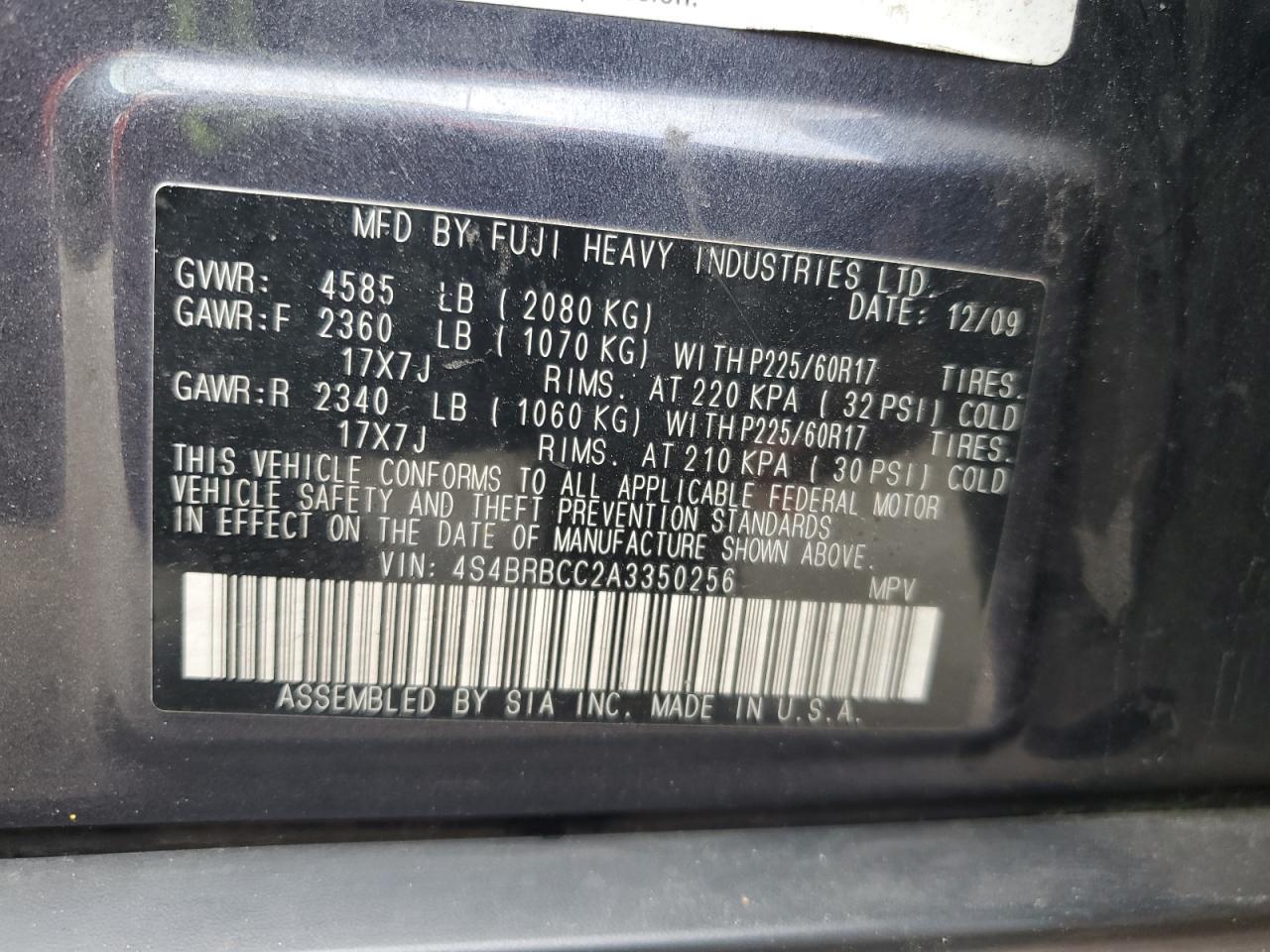 2010 SUBARU Outback