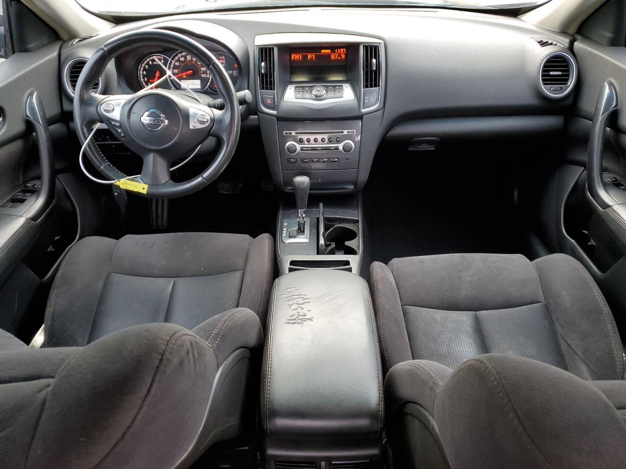 2012 NISSAN Maxima