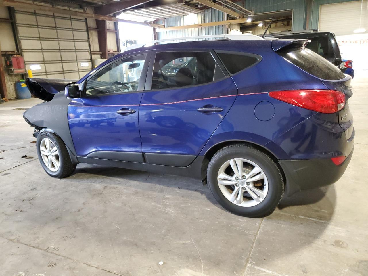 2011 HYUNDAI TUCSON