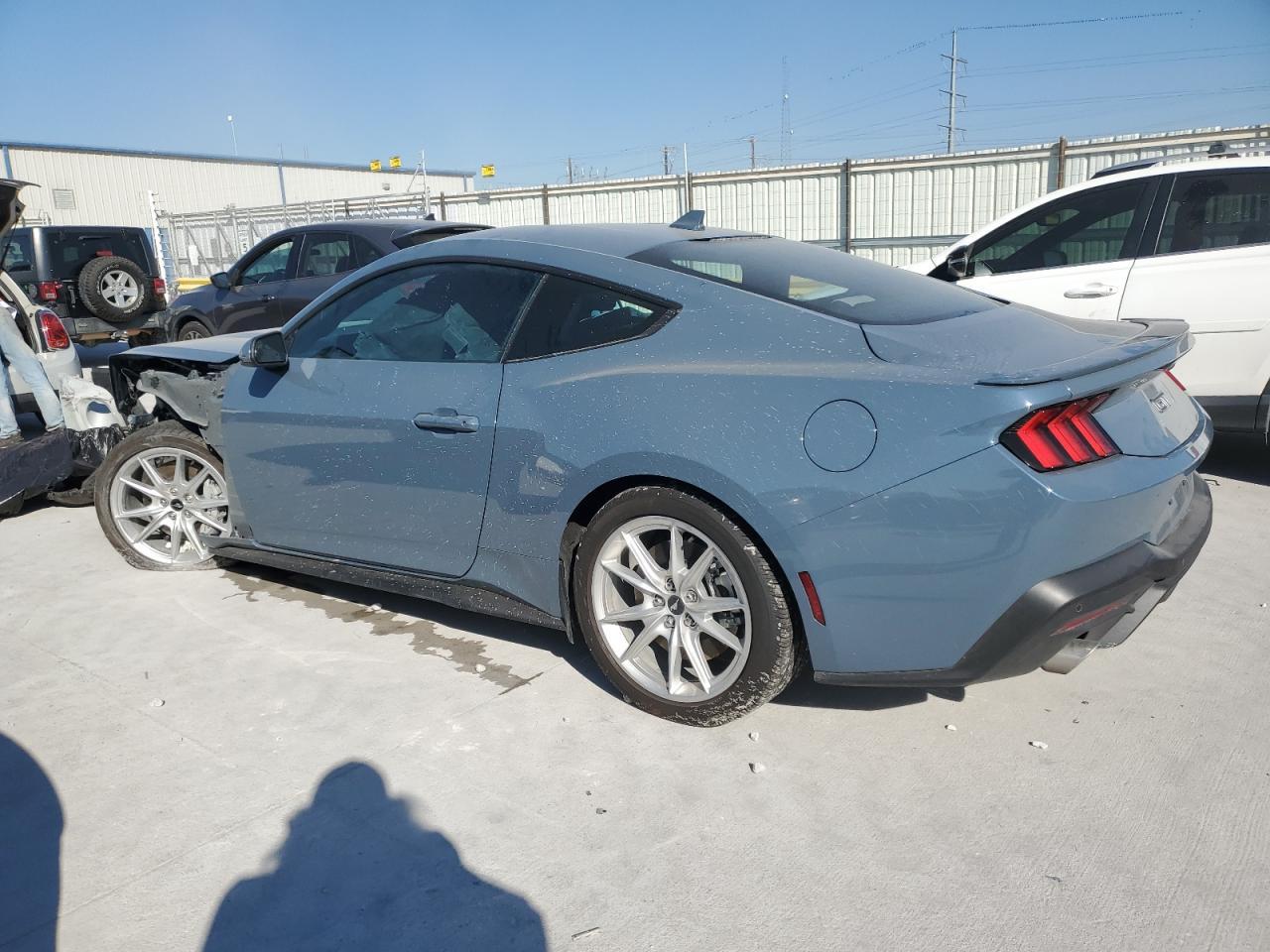 2025 FORD MUSTANG