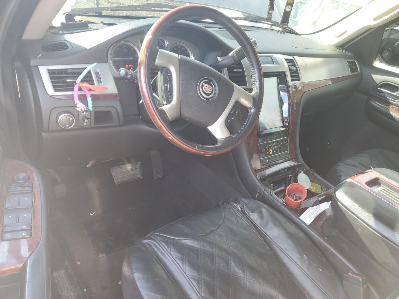2009 CADILLAC ESCALADE