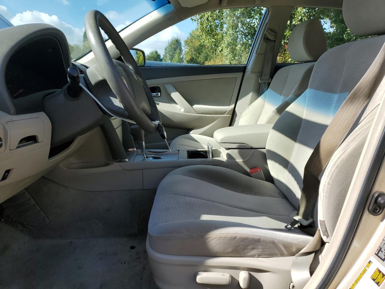 2010 TOYOTA CAMRY