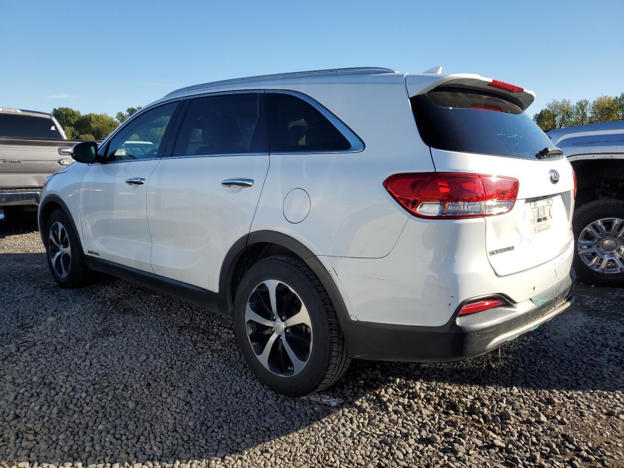 2016 KIA SORENTO