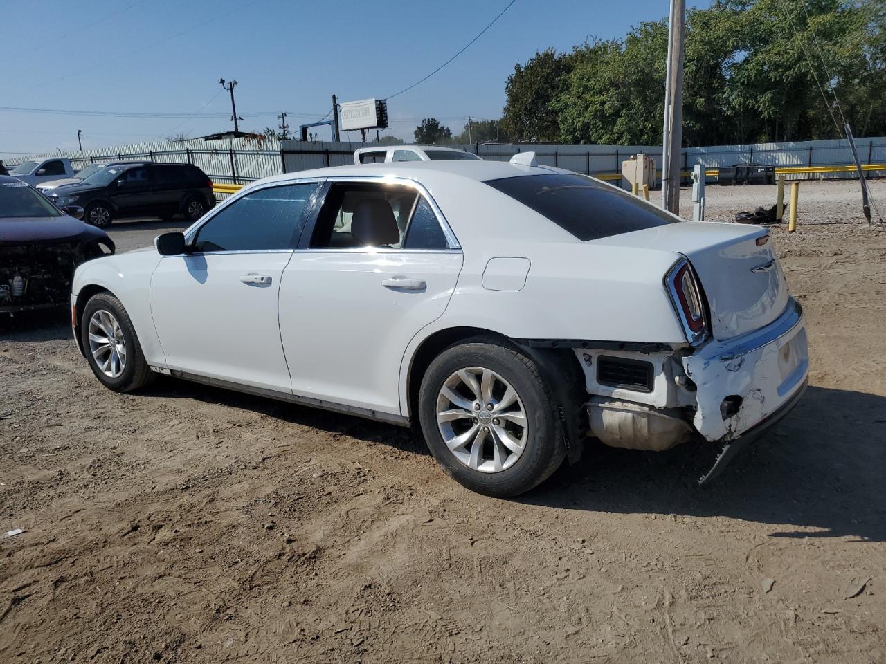 2015 CHRYSLER 300