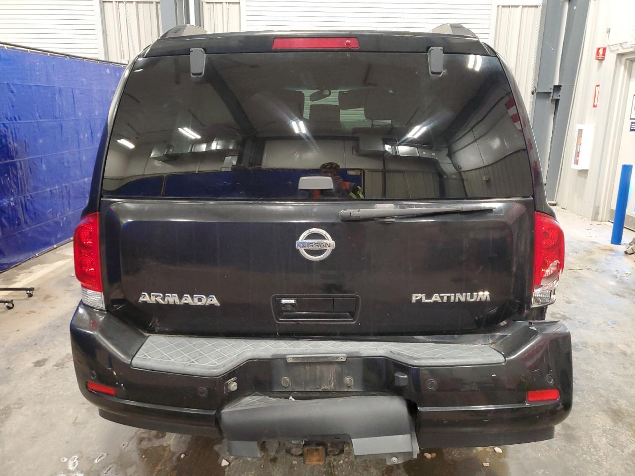 2010 NISSAN Armada