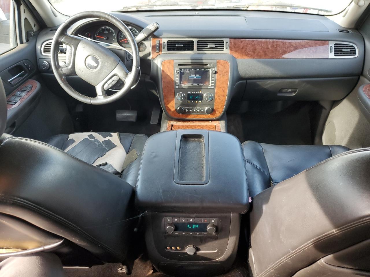 2008 CHEVROLET Suburban