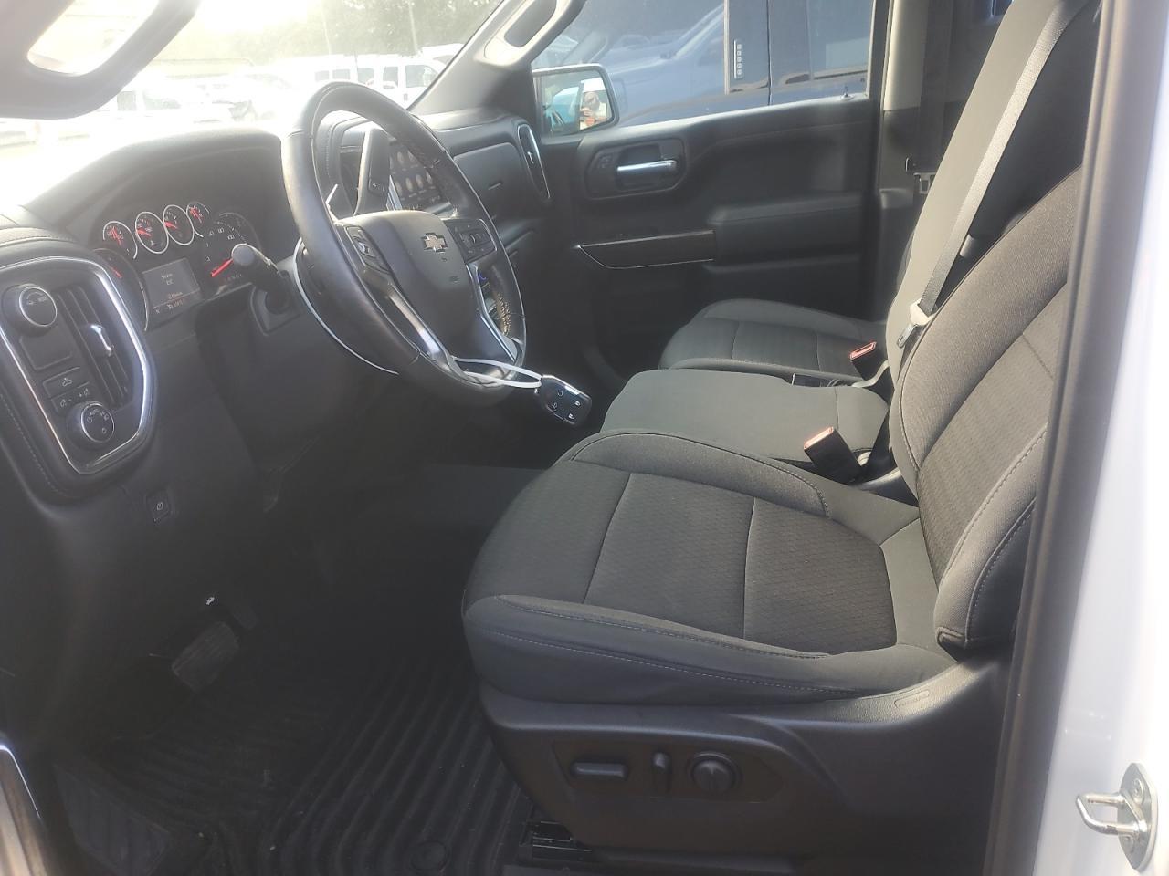 2020 CHEVROLET Silverado