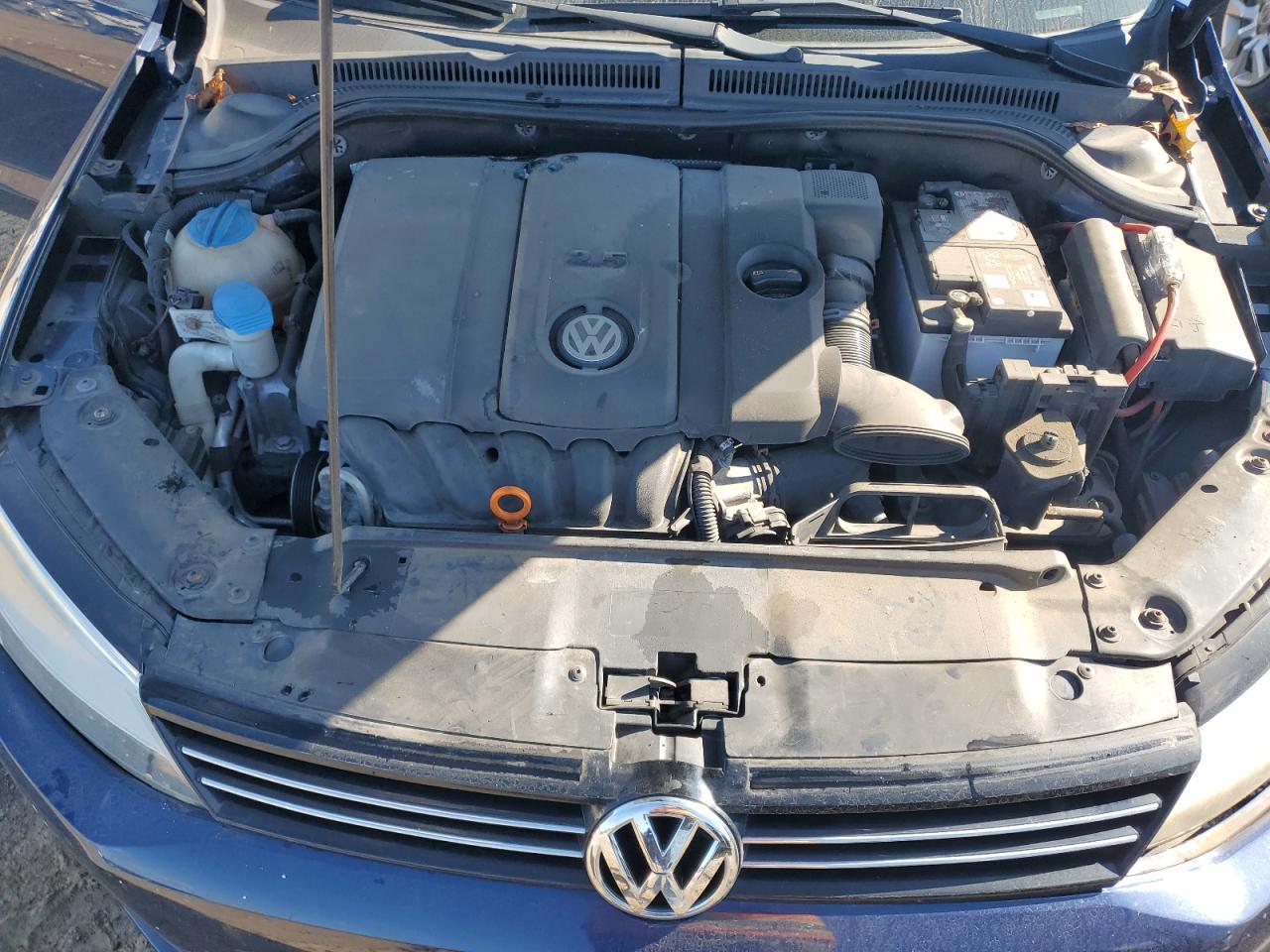 2013 VOLKSWAGEN JETTA