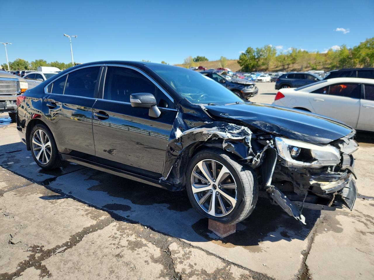 2015 SUBARU Legacy