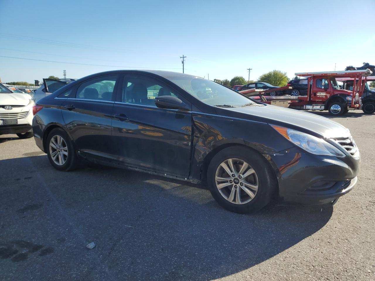 2011 HYUNDAI SONATA